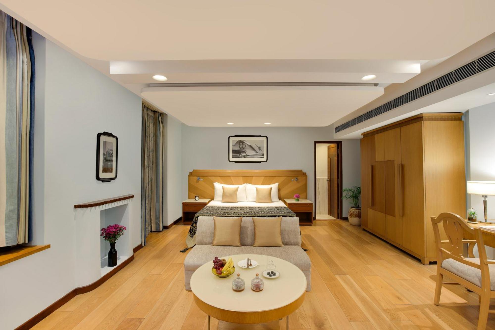 大使-Ihcl精选酒店 新德里 外观 照片 Suite room at the hotel