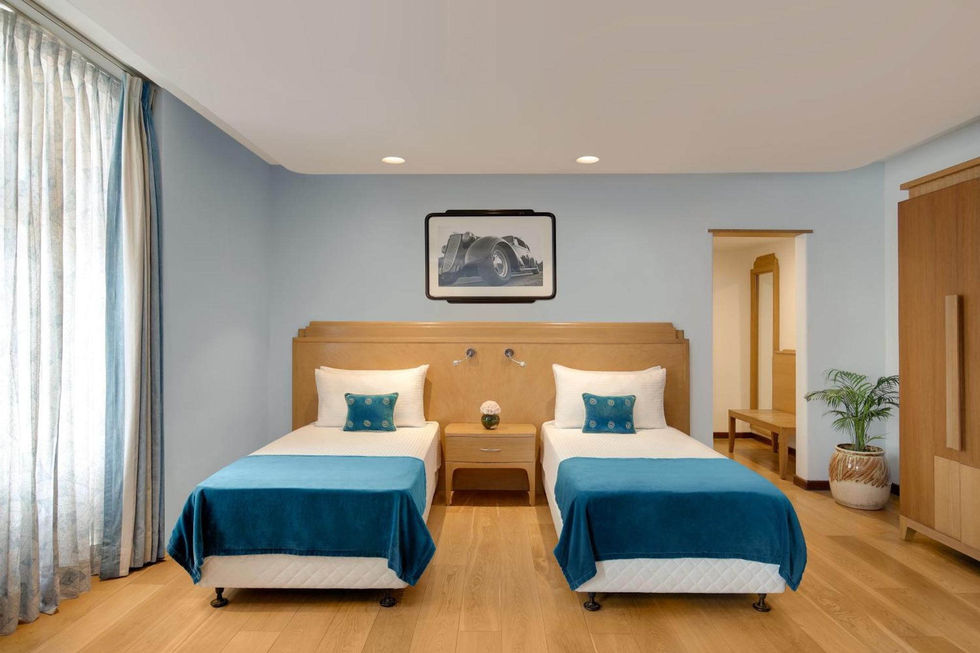 大使-Ihcl精选酒店 新德里 外观 照片 A room at the hotel